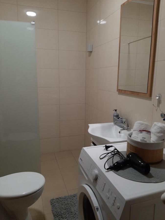 Apartman Milic Pirot-Zapadni Kej 10 Apartment Екстериор снимка